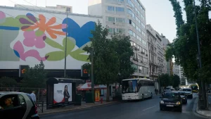 politis ert news outdoor advertising ooh DOOH Greece urban digital